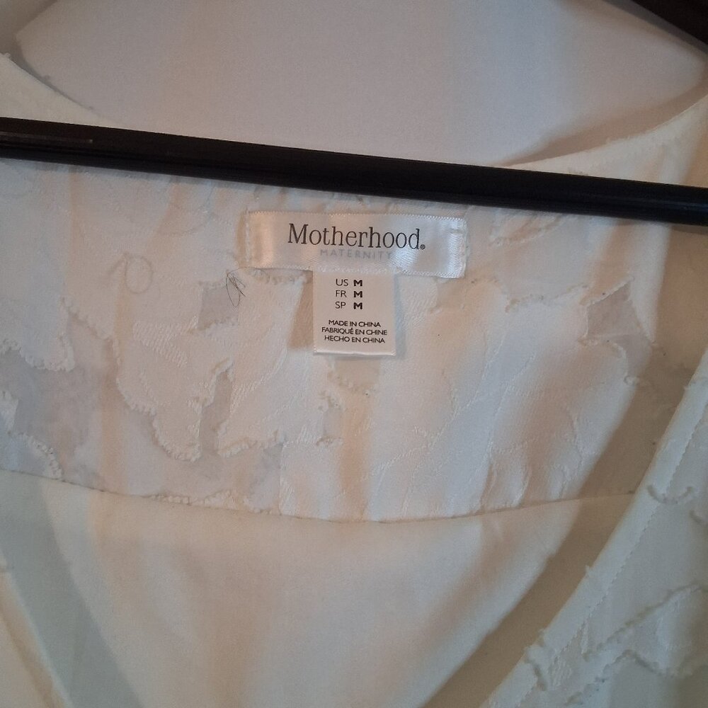 Motherhood White Lace Tunic size Medium - Picture 3 of 10